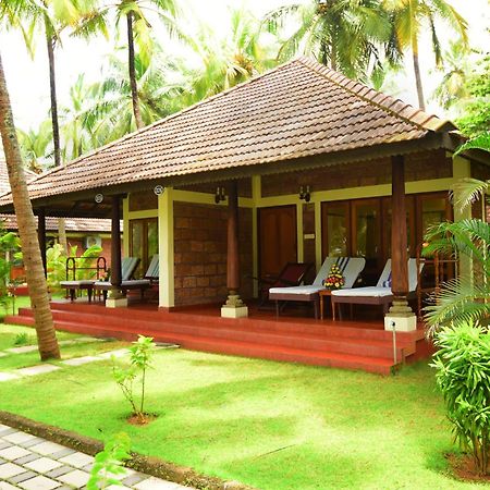 The Nattika Beach Resort Thrissur Extérieur photo