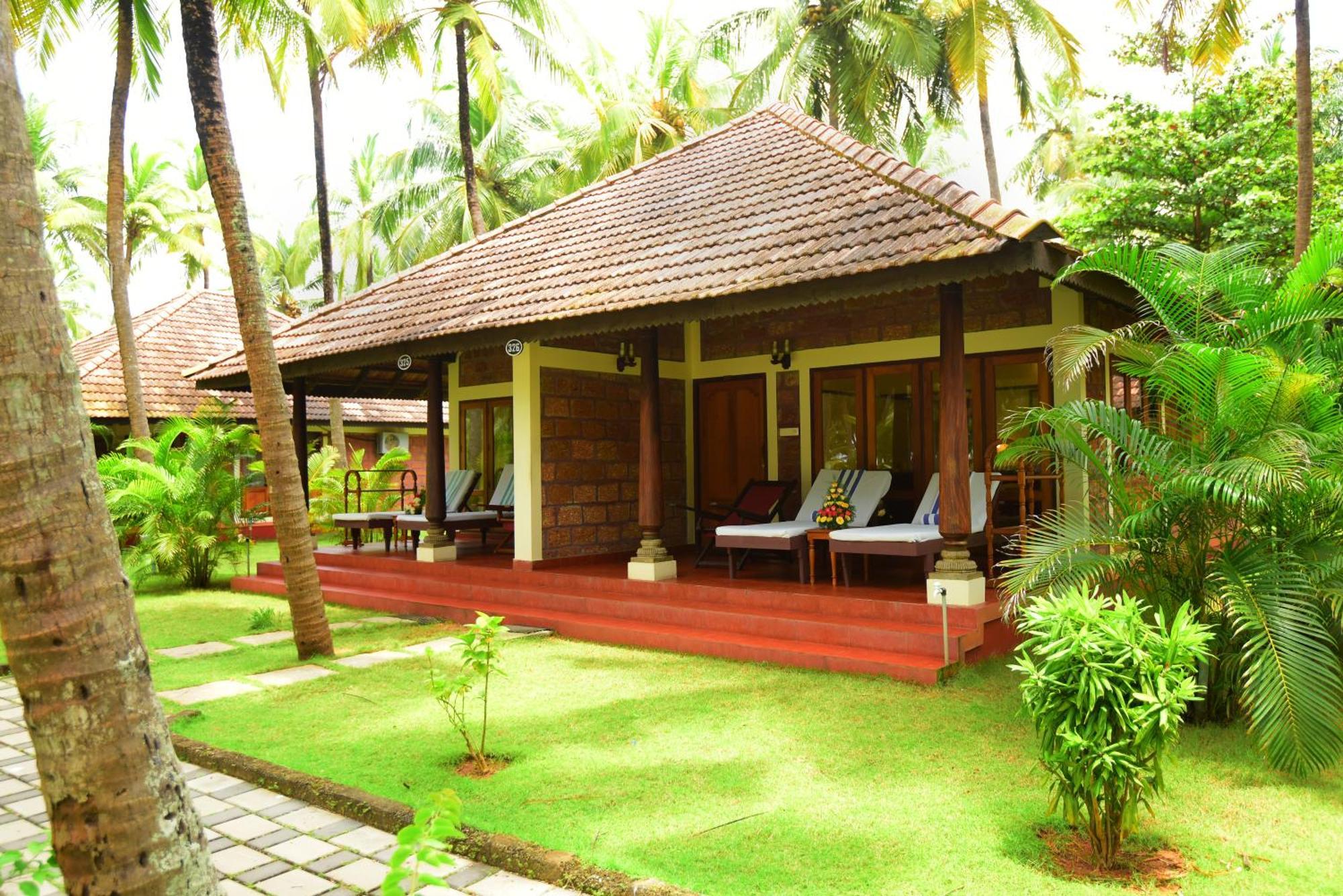 The Nattika Beach Resort Thrissur Extérieur photo