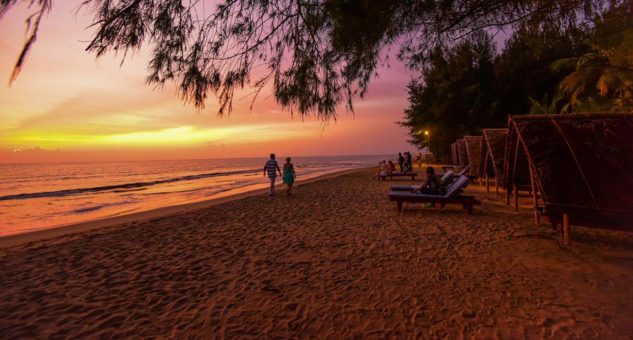 The Nattika Beach Resort Thrissur Extérieur photo
