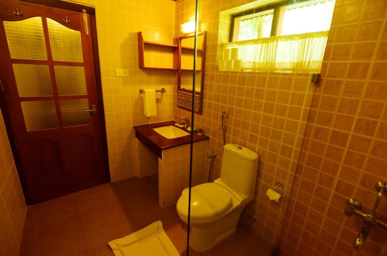 The Nattika Beach Resort Thrissur Extérieur photo