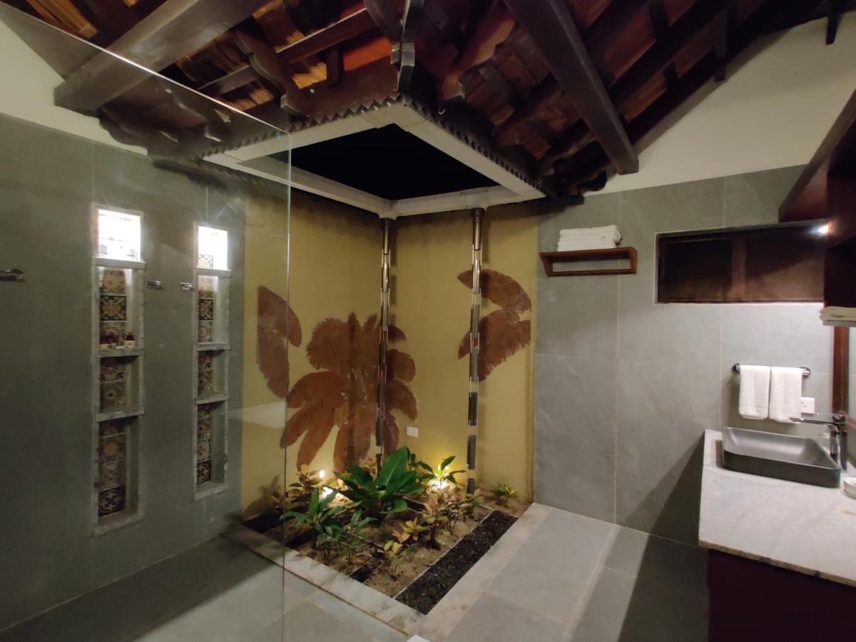 The Nattika Beach Resort Thrissur Extérieur photo